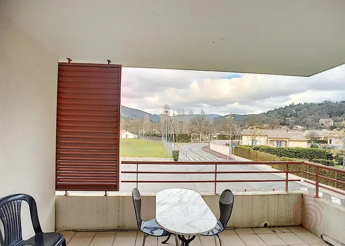 F2 Climatise Avec Terrasse Et Parking - Proche Centre Et Thermes, - Fr-1-451-134 Διαμέρισμα